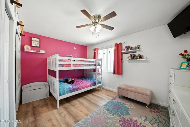241 Cottonwood Lane, Fillmore CA: https://media.crmls.org/mediaz/96852121-efb6-4621-b94e-4d95c1710070.jpg