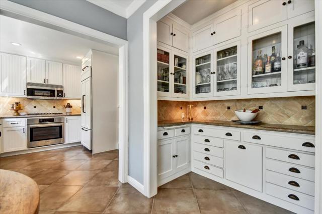 901 Laurel, San Mateo CA: https://media.crmls.org/mediaz/96856ee0-7e87-40df-bac5-ef0bce73b48c.jpg