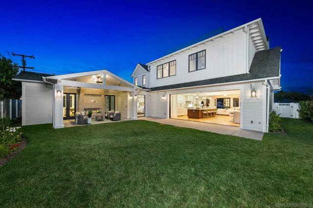 910 Balboa, Coronado CA: https://media.crmls.org/mediaz/96859cf1-a028-41f2-830b-ba5bc3eb3cd2.jpg