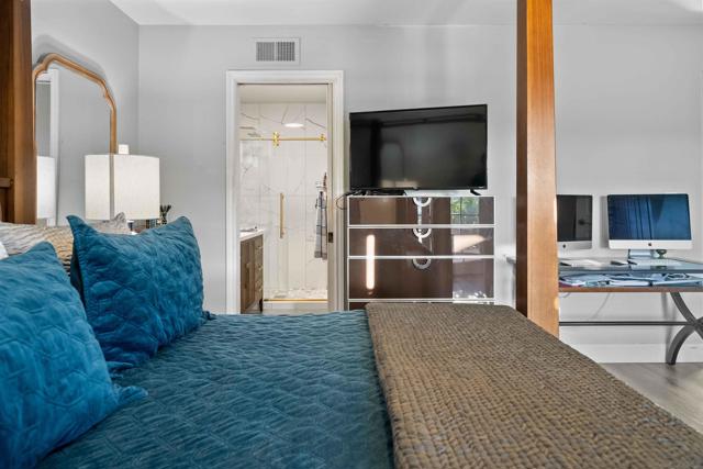 10009 Anoel Court, Spring Valley CA: https://media.crmls.org/mediaz/96863773-117c-40b0-b880-4ca690ccd302.jpg