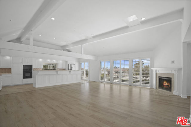 31763 Cottontail Lane, Malibu CA: https://media.crmls.org/mediaz/9686f420-564c-419a-86a4-babd42e83126.jpg