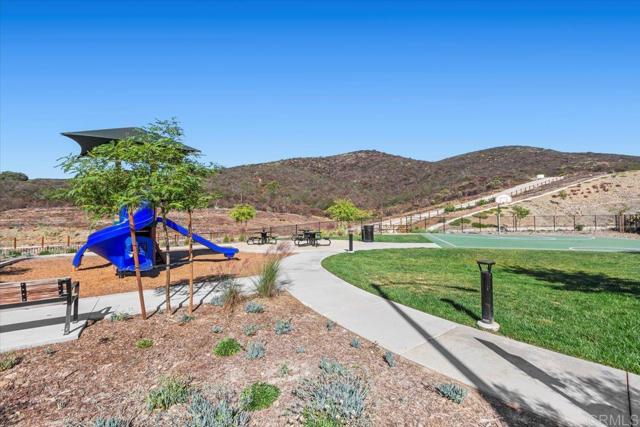 Image 38 of 40 For 1366 Topanga Drive