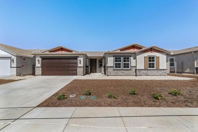 3501 Foxley Dr, Escondido CA: https://media.crmls.org/mediaz/968709e9-9536-4bd4-bde9-9bbf9587ba3c.jpg