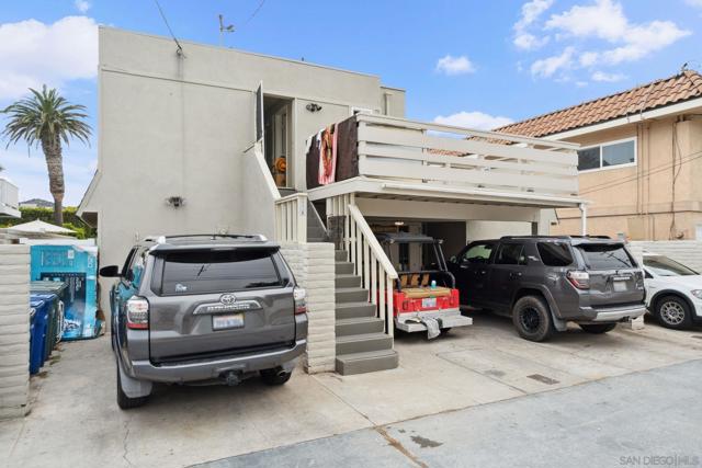 1943 45 Coast Blvd, Del Mar CA: https://media.crmls.org/mediaz/9687545f-542a-44c9-bb27-9bf00195adc6.jpg