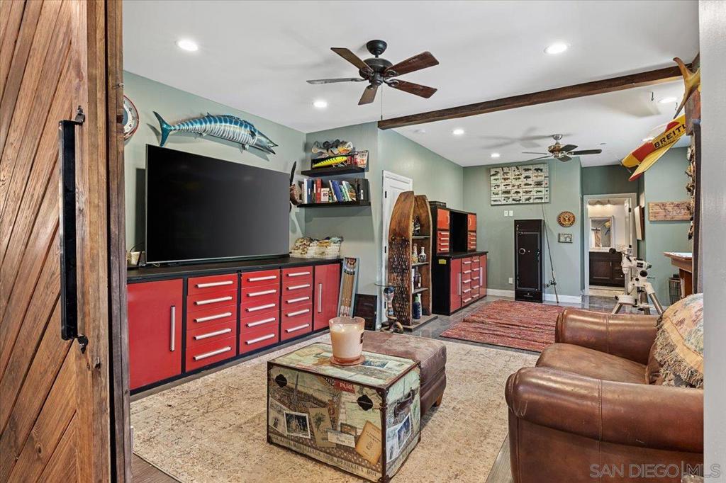 MLS #250034986SD image #15