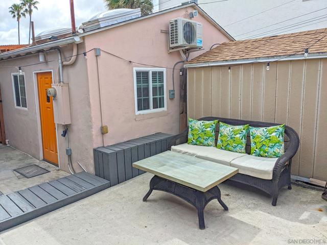 Image 11 of 16 For 4616 Cherokee Ave