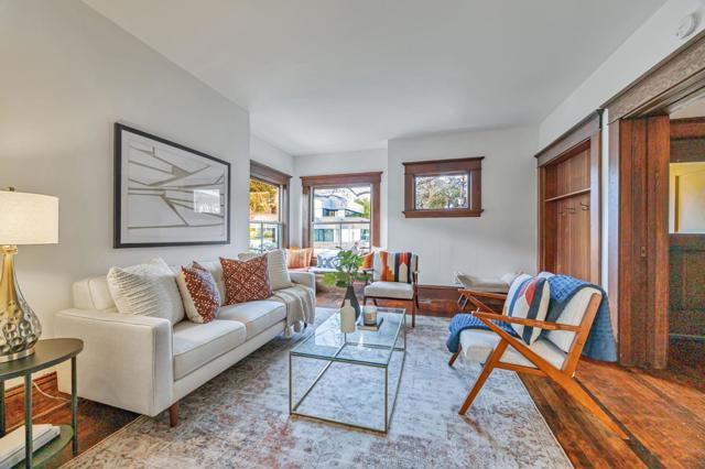 333 Waverley Street, Palo Alto CA: https://media.crmls.org/mediaz/968a6090-75a7-4664-88e6-446ad09ed53b.jpg