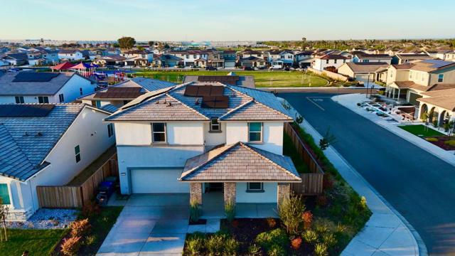 2121 Stagecoach Road, Patterson CA: https://media.crmls.org/mediaz/968a8892-5480-410d-9e51-164cc0e09871.jpg