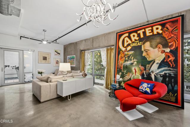 645 W 9th Street, Los Angeles CA: https://media.crmls.org/mediaz/968b62b8-b3a6-48e9-ba82-ba62be31bd9f.jpg