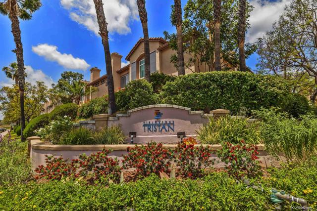 Detail Gallery Image 33 of 64 For 11372 via Rancho San Diego #B,  El Cajon,  CA 92019 - 3 Beds | 2/1 Baths