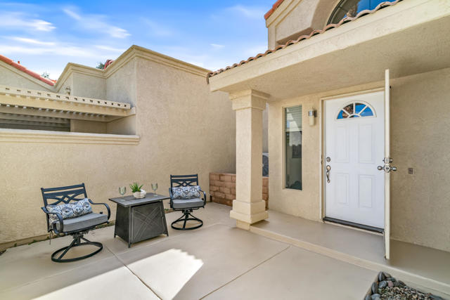 76955 Turendot Street, Palm Desert CA: https://media.crmls.org/mediaz/968fb882-f063-4358-afb9-f587ff882b55.jpg