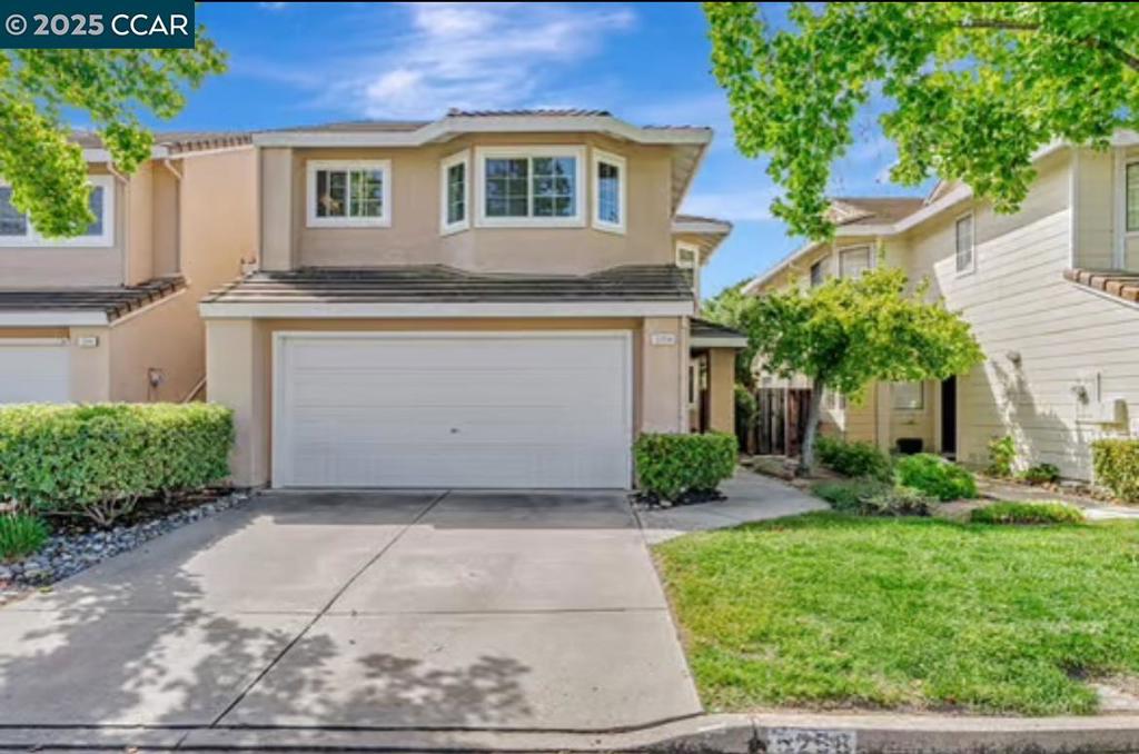 5258 Pebble Glen Dr
