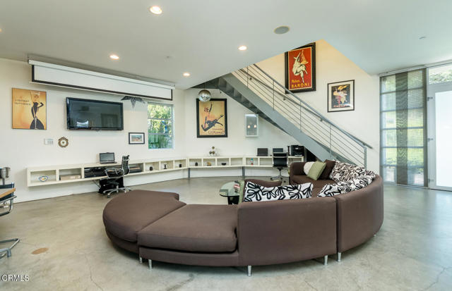 Detail Gallery Image 8 of 52 For 5431 N Townsend Ave, Los Angeles,  CA 90041 - 4 Beds | 2/1 Baths