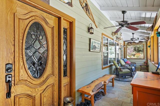 10499 Highway 79, Descanso CA: https://media.crmls.org/mediaz/9690ec65-2f06-4e11-826d-215cb9806d93.jpg