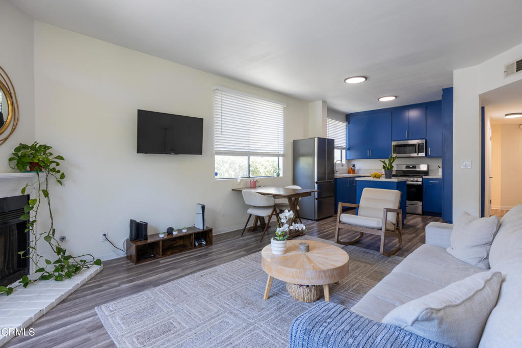 12007 Rochester Avenue #1