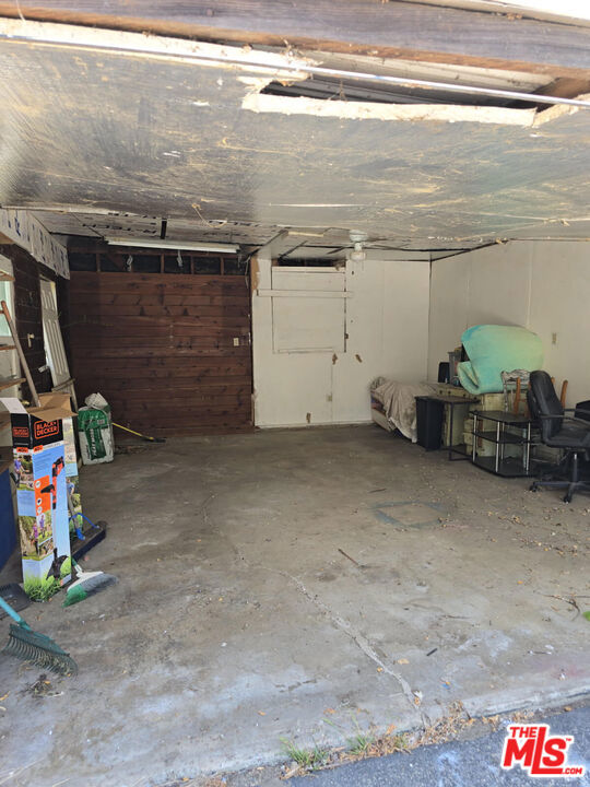 2 Bed Home for Sale in Los Angeles, California