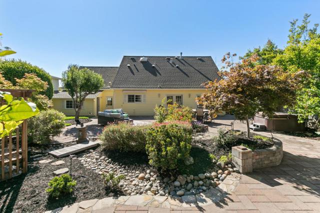 2982 Arguello Drive, Burlingame CA: https://media.crmls.org/mediaz/96925d7e-d3e1-46a1-9831-9478c94075ad.jpg