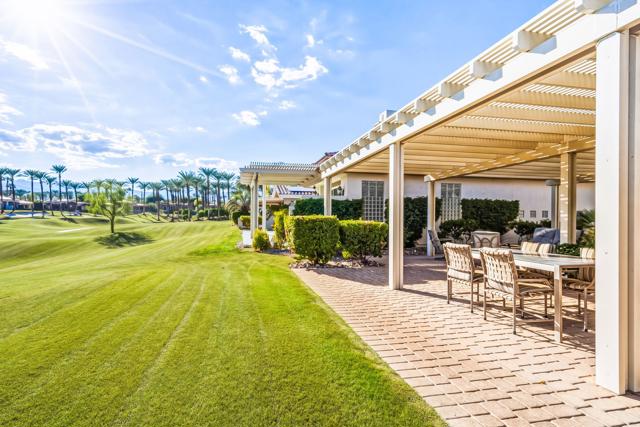 821 Deer Haven Circle, Palm Desert, CA 92211