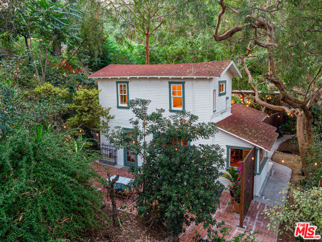 1228 Cliff Drive, Los Angeles CA: https://media.crmls.org/mediaz/9698b19c-2fd2-4498-b3dd-fa8b0bd807ad.jpg
