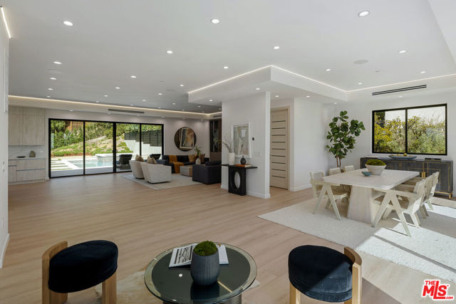 3 Bed Home for Sale in Los Angeles, California