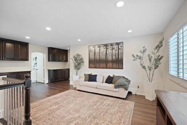 Detail Gallery Image 3 of 72 For 25351 Forest St, Corona,  CA 92883 - 5 Beds | 5 Baths