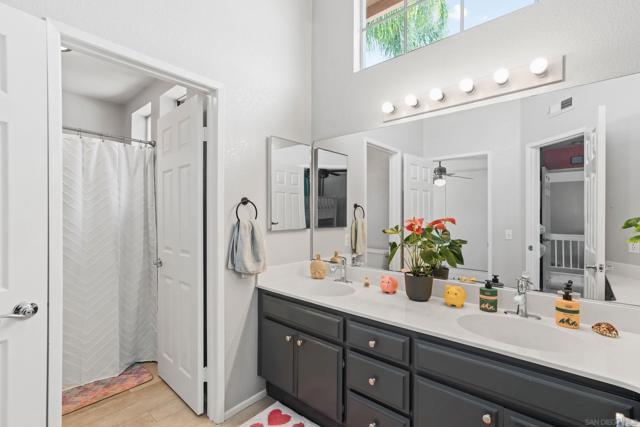 1593 Avenida Guillermo, Oceanside CA: https://media.crmls.org/mediaz/969a00d0-933c-456c-bda1-92d599ffdbf7.jpg