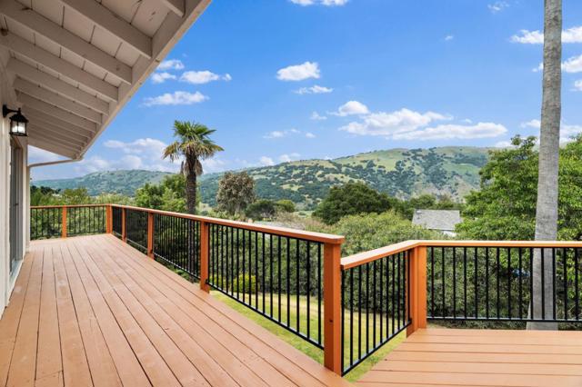 17121 Parkview Drive, Morgan Hill CA: https://media.crmls.org/mediaz/969a989b-2a47-4143-b970-28cddb4ba197.jpg