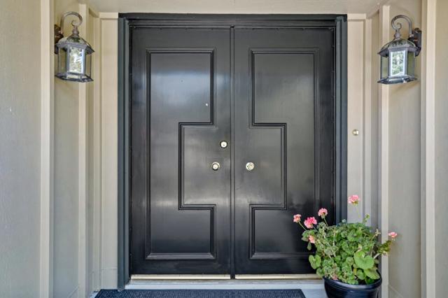 125 Del Mesa Carmel, Carmel CA: https://media.crmls.org/mediaz/969aa599-9680-452c-9ee3-e007675c07b0.jpg
