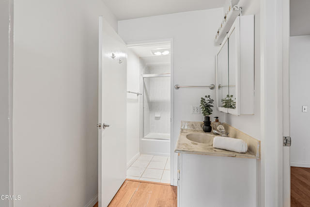 Detail Gallery Image 11 of 26 For 229 S Ventura Rd #105,  Port Hueneme,  CA 93041 - 1 Beds | 1 Baths