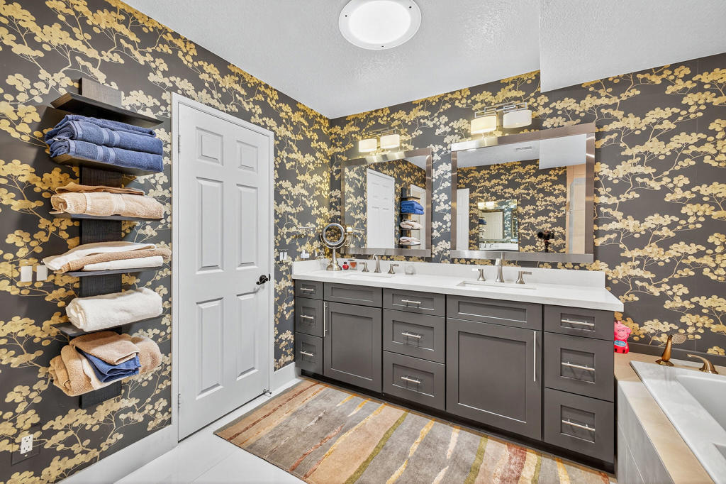 MLS #219134912DA image #16