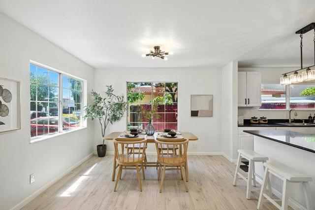 33854 14th Street, Union City CA: https://media.crmls.org/mediaz/969c692d-2d40-4377-8f00-1883bf3ca278.jpg