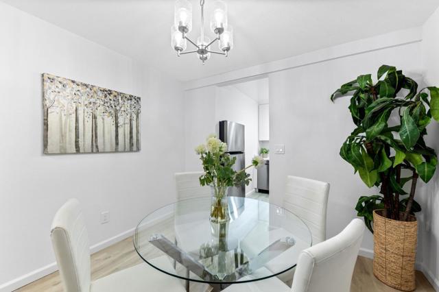 50 E Middlefield Road, Mountain View CA: https://media.crmls.org/mediaz/969d28fe-c661-47d9-a8f3-57683359f2f7.jpg