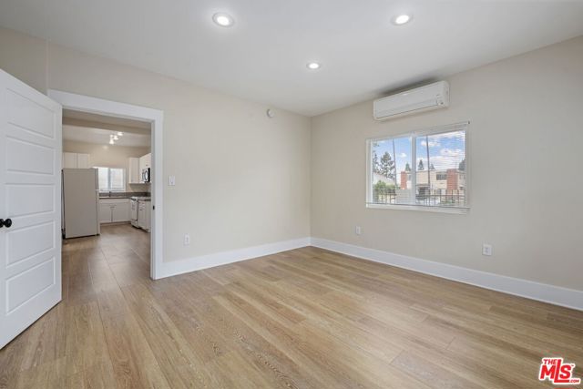 3166 San Marino Street, Los Angeles CA: https://media.crmls.org/mediaz/969dc75e-3a4a-413a-bb7a-1b358ee01966.jpg