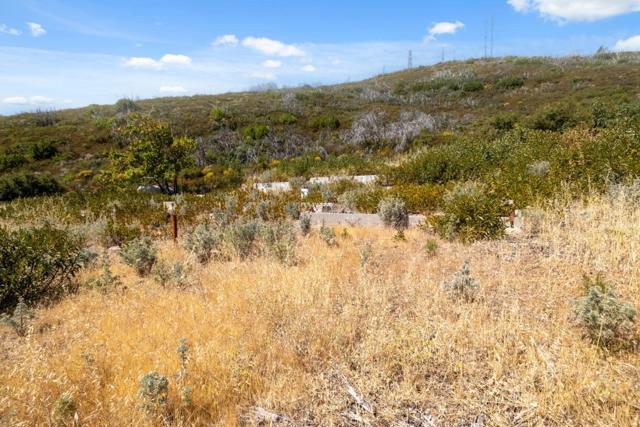 35005 Loma Chiquita Road, Los Gatos CA: https://media.crmls.org/mediaz/969f40de-8cd0-41f6-b0ba-43459a4dd574.jpg