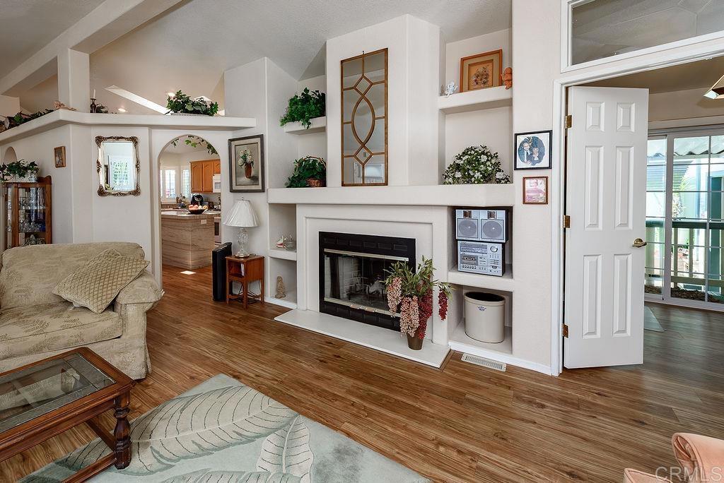 444 El Camino Real - photo 15