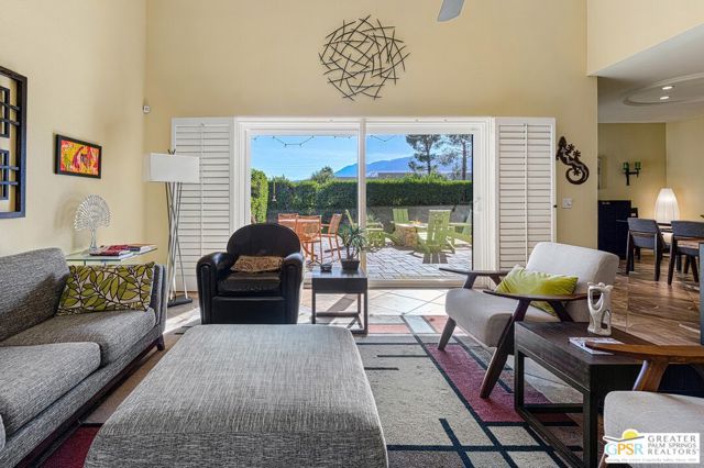 1371 South Tiffany Circle, Palm Springs