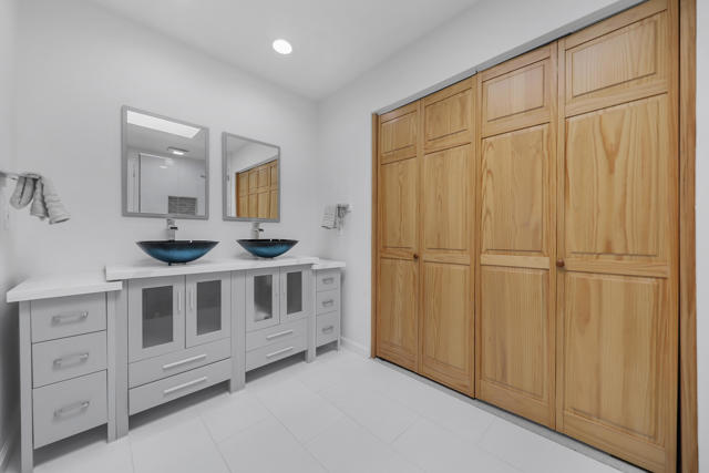 2 Bed Home for Sale in Palm Desert, California