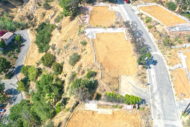3017 Zane Grey Terrace, Altadena CA: https://media.crmls.org/mediaz/96a4e043-4e1e-4449-b991-d67b5bcdde6d.jpg
