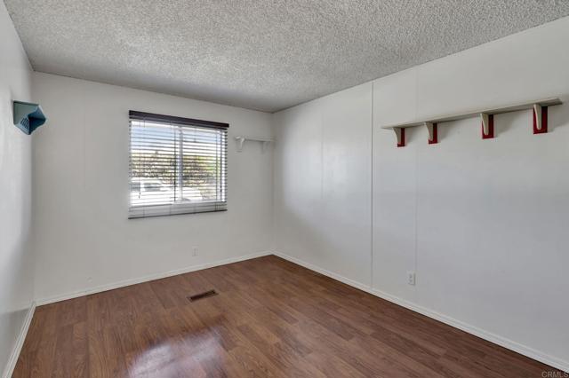 Detail Gallery Image 16 of 28 For 10707 Jamacha #24,  Spring Valley,  CA 91978 - 3 Beds | 2 Baths