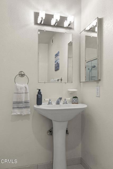 Detail Gallery Image 30 of 44 For 5125 Wooley Rd #5,  Oxnard,  CA 93035 - 2 Beds | 2 Baths