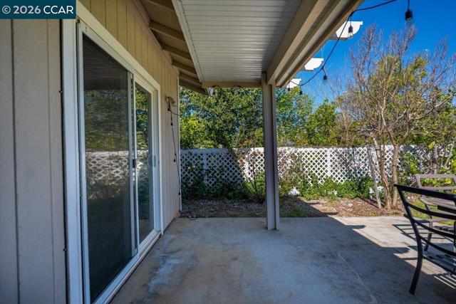 Image 23 of 33 For 19388 Bonanza King Dr