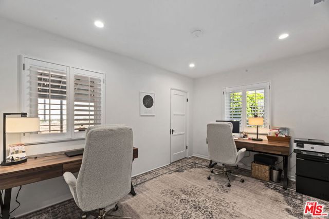 1517 Glendon Avenue, Los Angeles CA: https://media.crmls.org/mediaz/96a70dfc-5f4a-434a-8906-69d690b1b53c.jpg