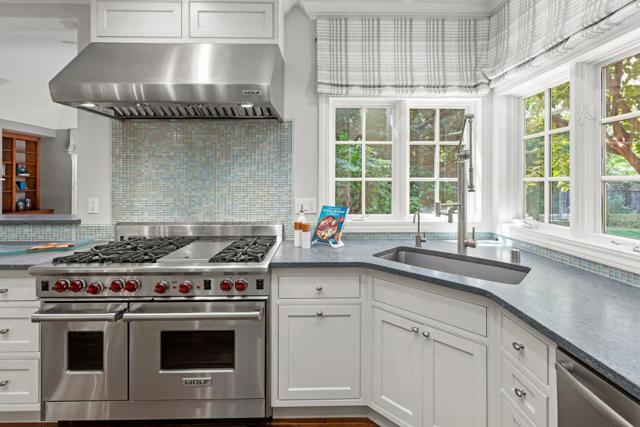 158 Seminary Drive, Menlo Park CA: https://media.crmls.org/mediaz/96a7767d-7d00-45cd-867a-a88ddd21cf3b.jpg