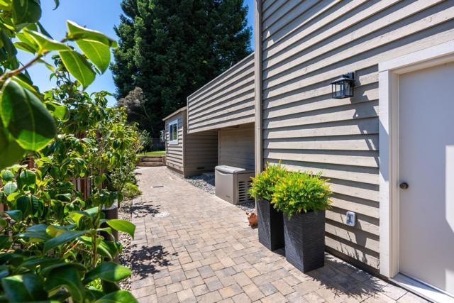 103 Victoria Lane, Aptos CA: https://media.crmls.org/mediaz/96a833e0-f299-49b9-aa8b-dae5aad0682e.jpg