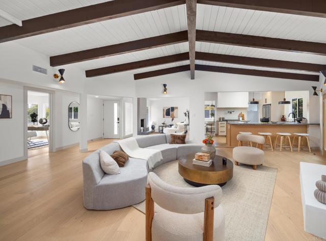 Detail Gallery Image 18 of 35 For 7525 Piper Pl, Los Angeles,  CA 90045 - 3 Beds | 2 Baths