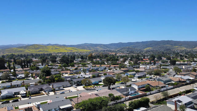 3064 Galena Avenue, Simi Valley CA: https://media.crmls.org/mediaz/96a919b9-aeed-4f4c-91b3-df8cd0371ec6.jpg