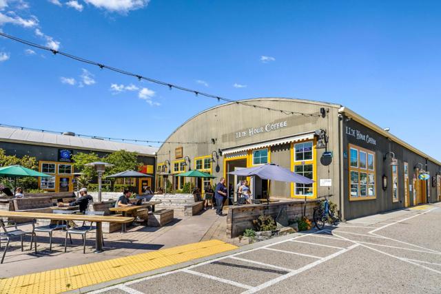 1122 W Cliff Drive, Santa Cruz CA: https://media.crmls.org/mediaz/96a977a4-d0e8-4172-b277-cbd640021b14.jpg