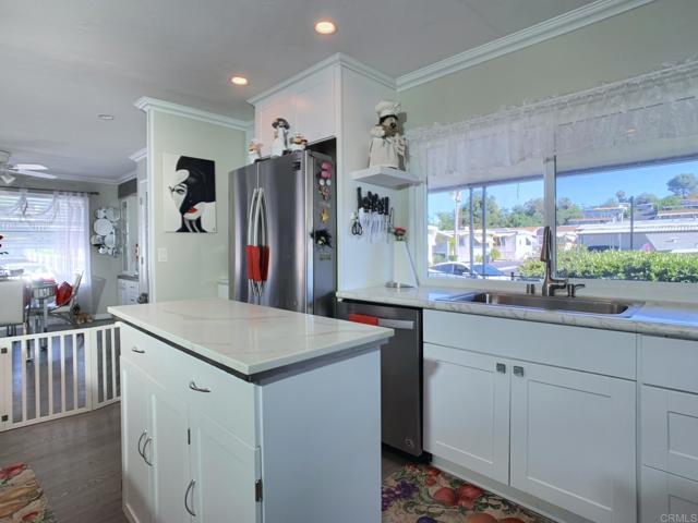 1351 Pepper Drive, El Cajon CA: https://media.crmls.org/mediaz/96aa4b7e-0afd-41aa-a50c-8f36ec7bc21f.jpg