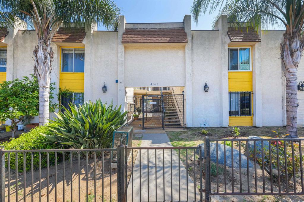 4161 Winona Ave - photo 16