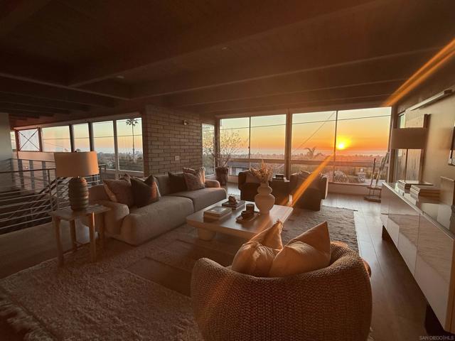 1635 Gascony Rd, Encinitas CA: https://media.crmls.org/mediaz/96ac2580-6058-42e5-bf95-087473a00586.jpg